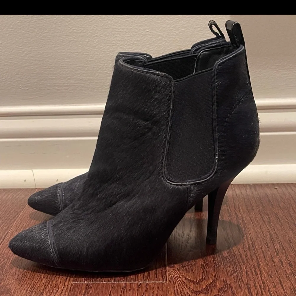 Tory Burch Navy Black Haircalf Ankle Boots Booties Women Shoes 6 1/2 M